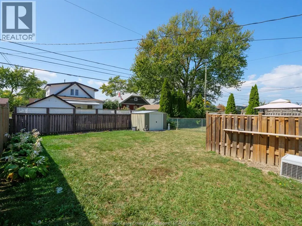 847 Reedmere AVENUE