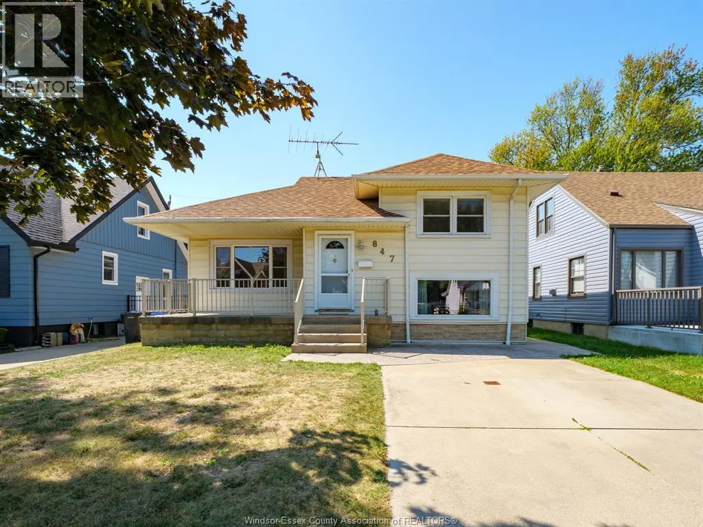 847 Reedmere AVENUE