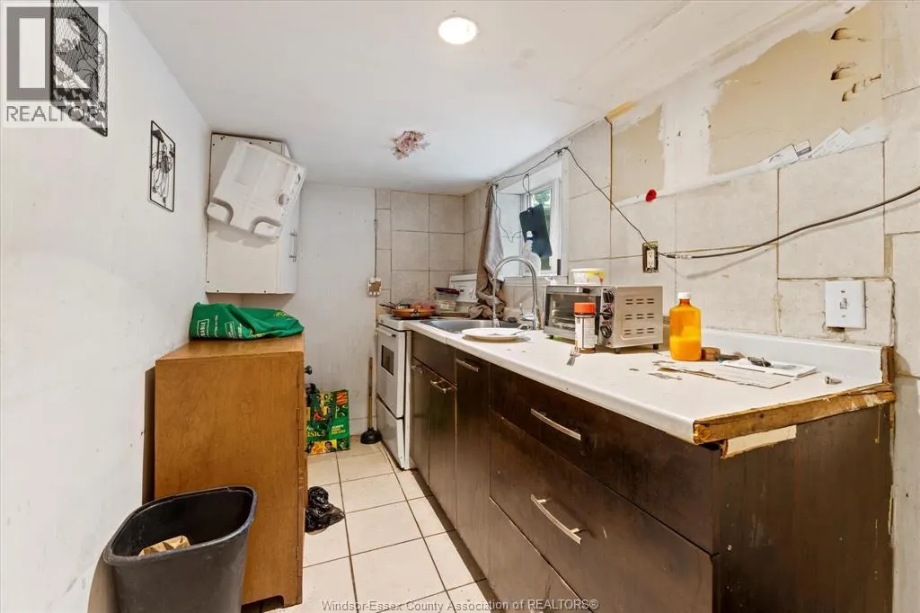 1048 Pelissier