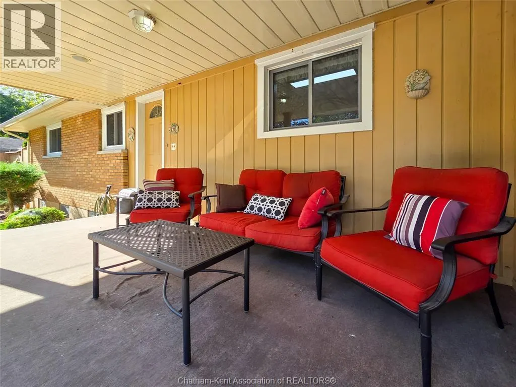 79 Lynnwood AVENUE