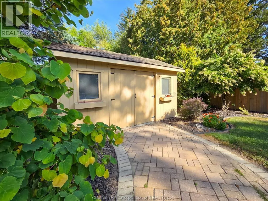 79 Lynnwood AVENUE