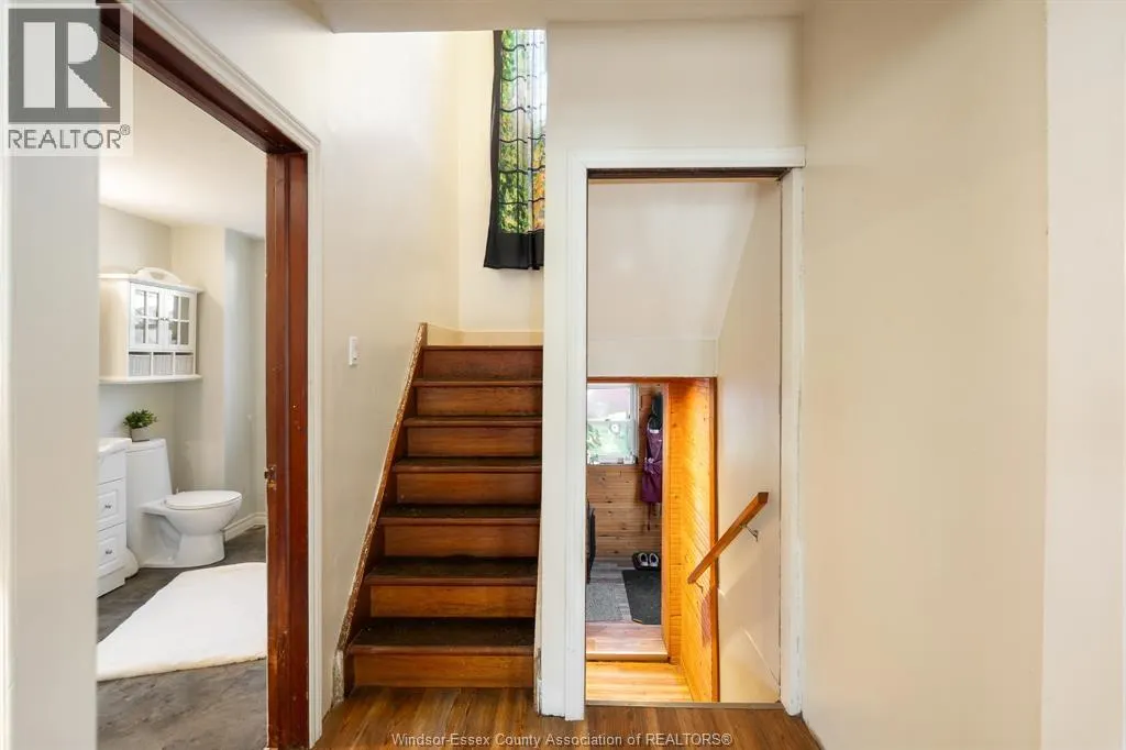 357 Park AVENUE West