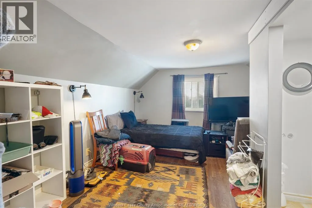 357 Park AVENUE West