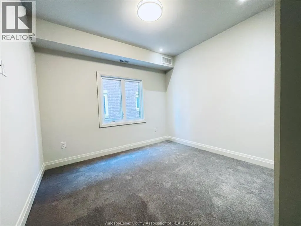 233 Watson AVENUE Unit# 203