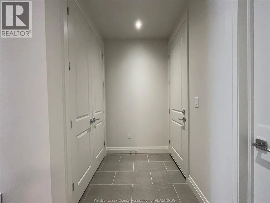 233 Watson AVENUE Unit# 203