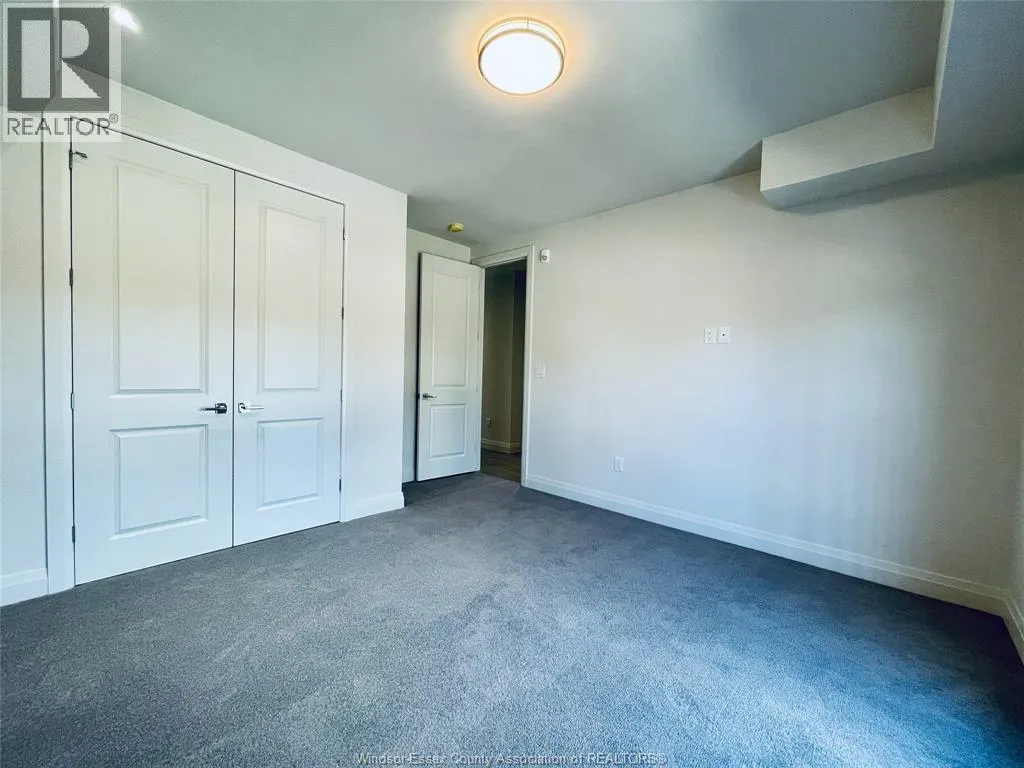 233 Watson AVENUE Unit# 203