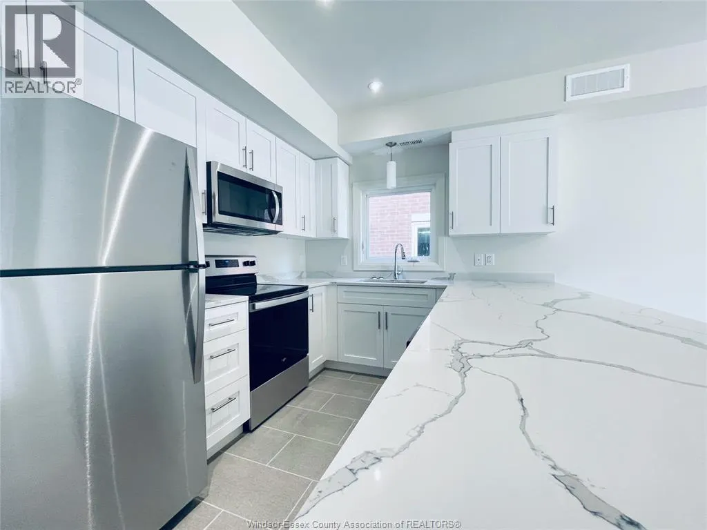 233 Watson AVENUE Unit# 203