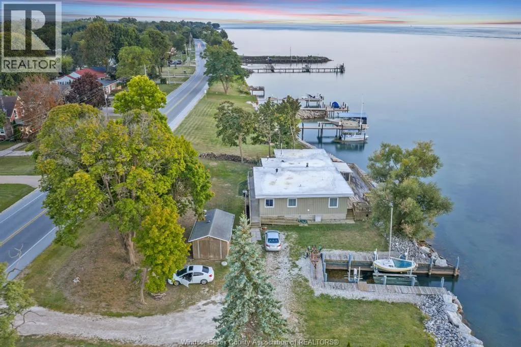 1166 FRONT ROAD South