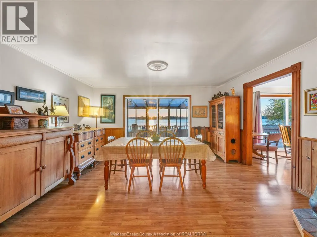 1166 FRONT ROAD South