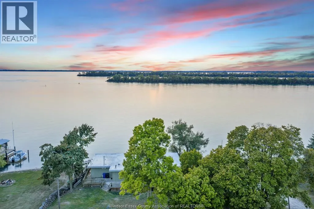 1166 FRONT ROAD South