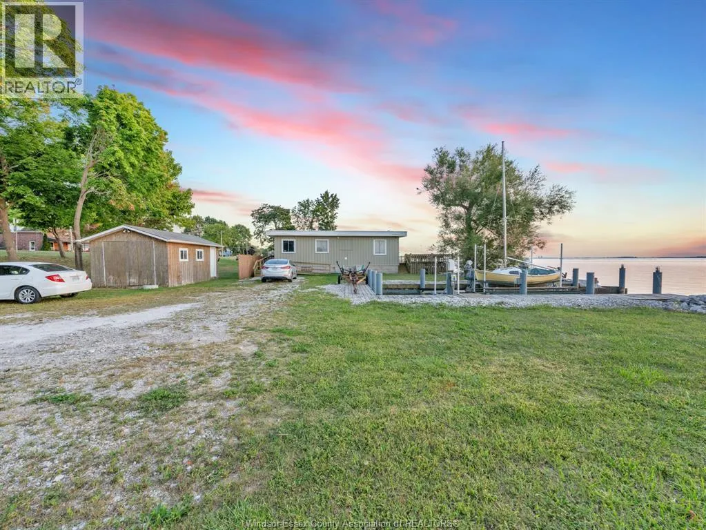 1166 FRONT ROAD South