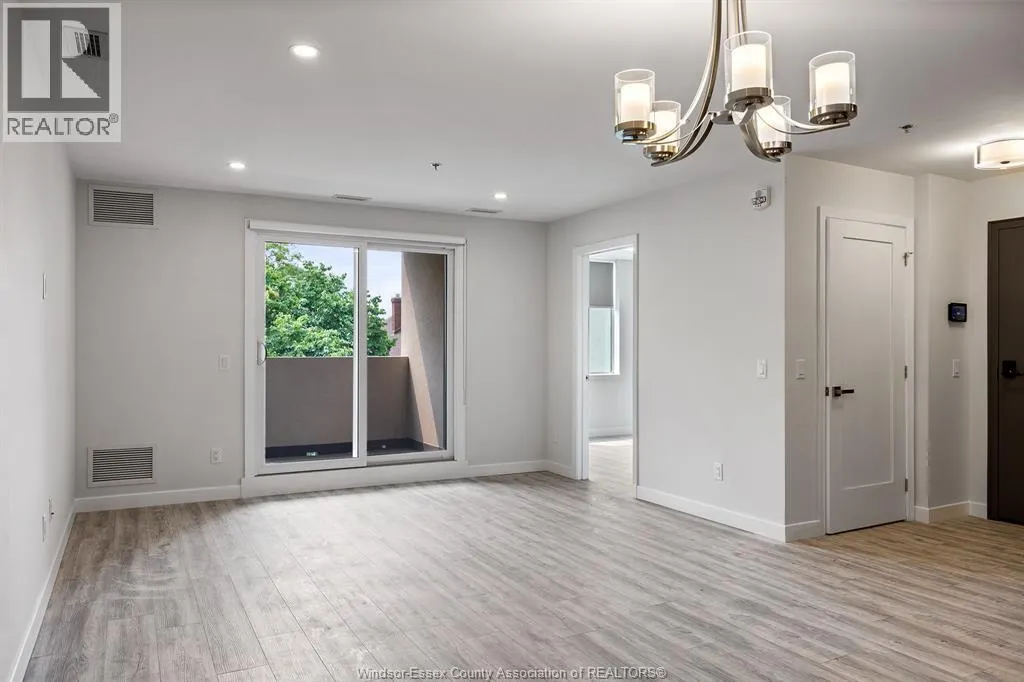 1500 OUELLETTE Unit# 305