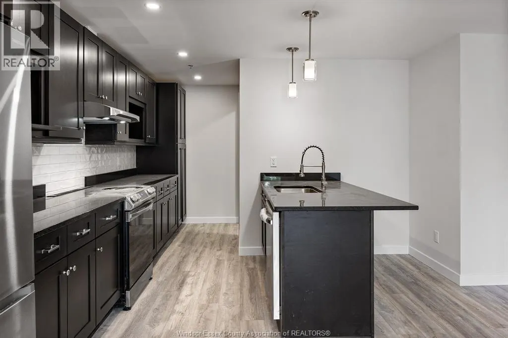 1500 OUELLETTE Unit# 305
