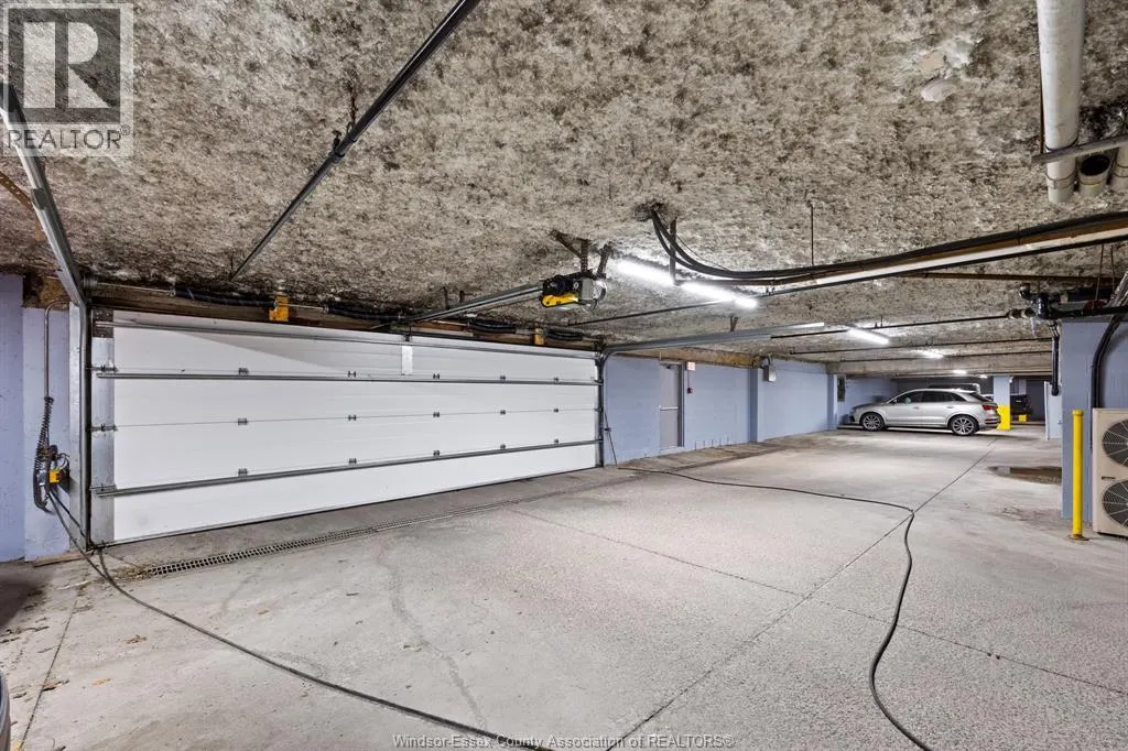 1500 OUELLETTE Unit# 305