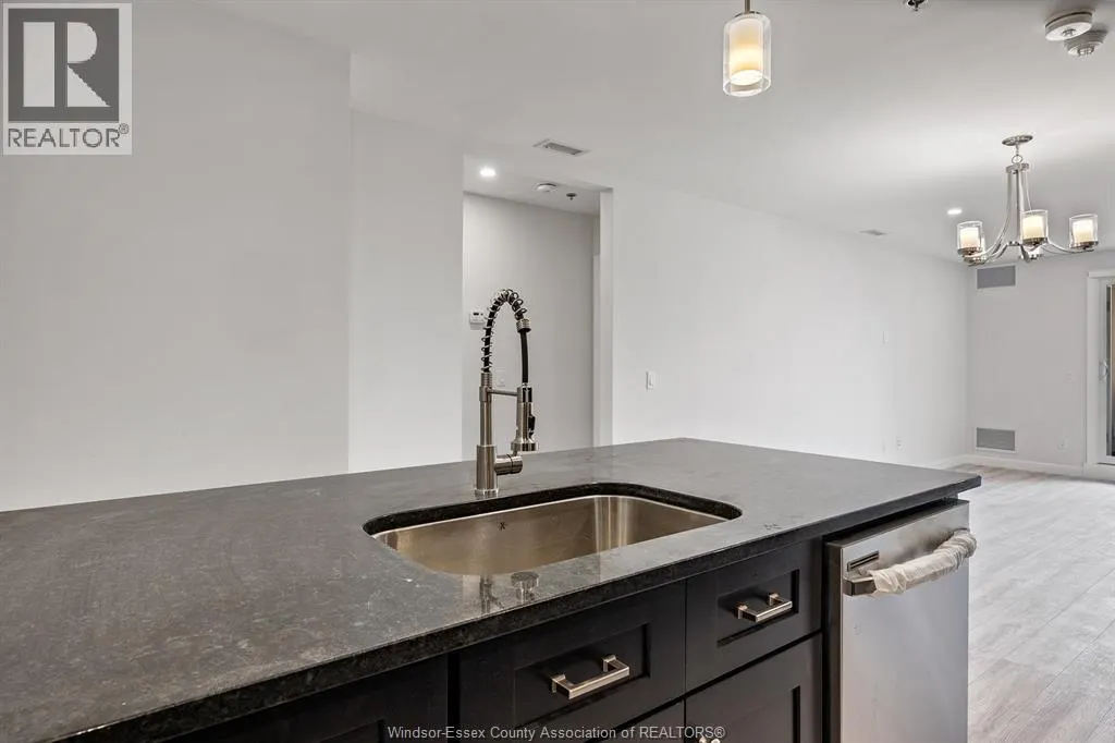 1500 OUELLETTE Unit# 305