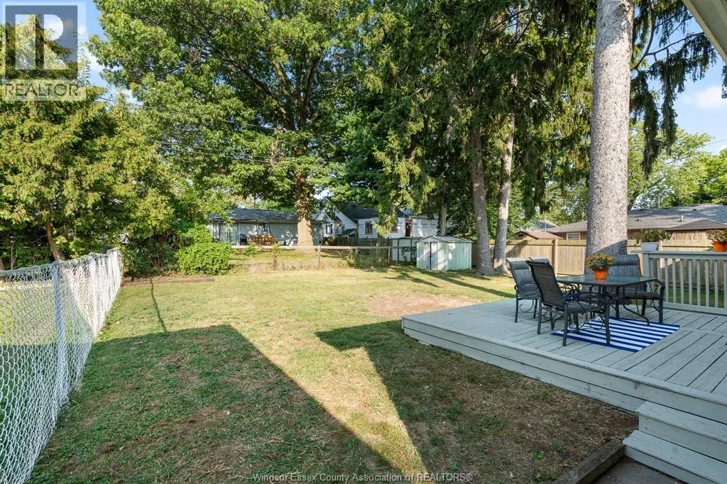1 LONGFIELD LANE