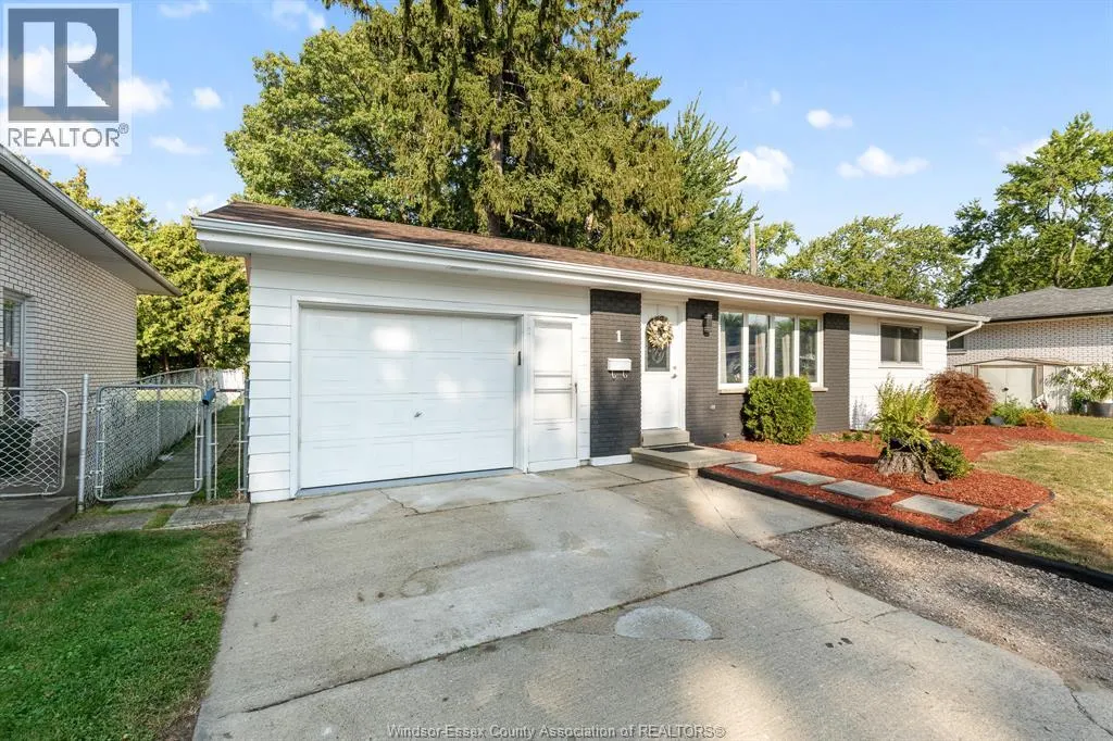 1 LONGFIELD LANE
