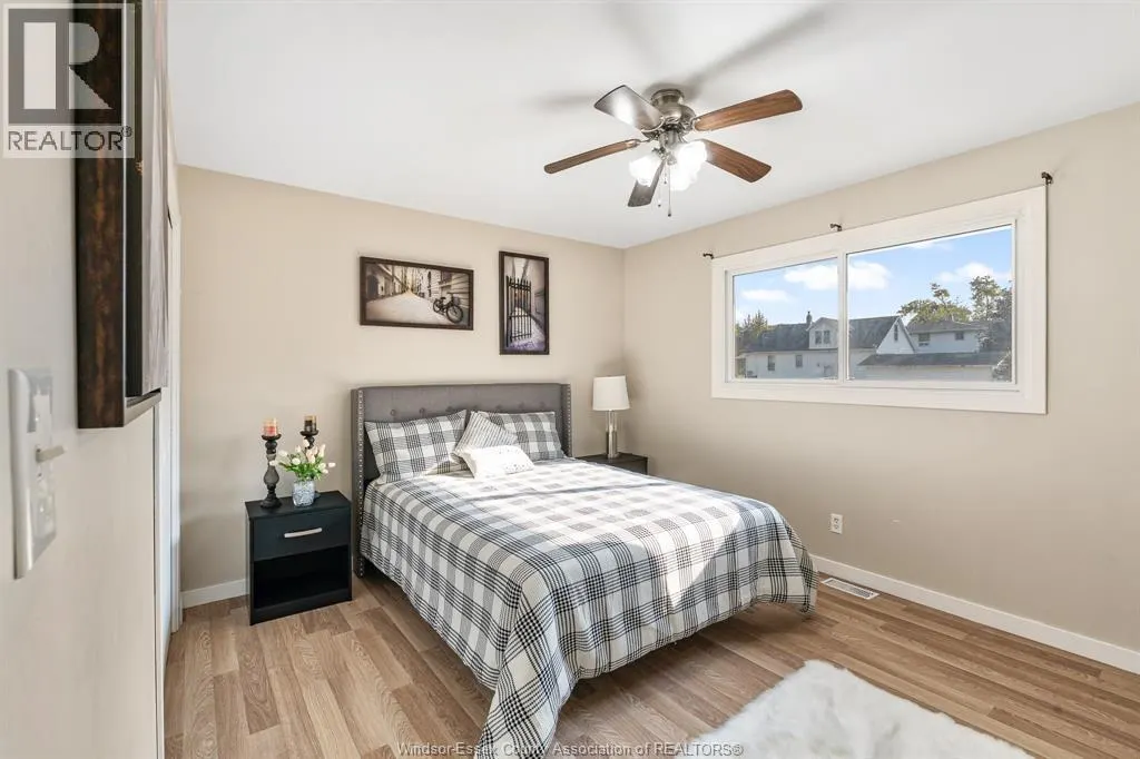 1 LONGFIELD LANE