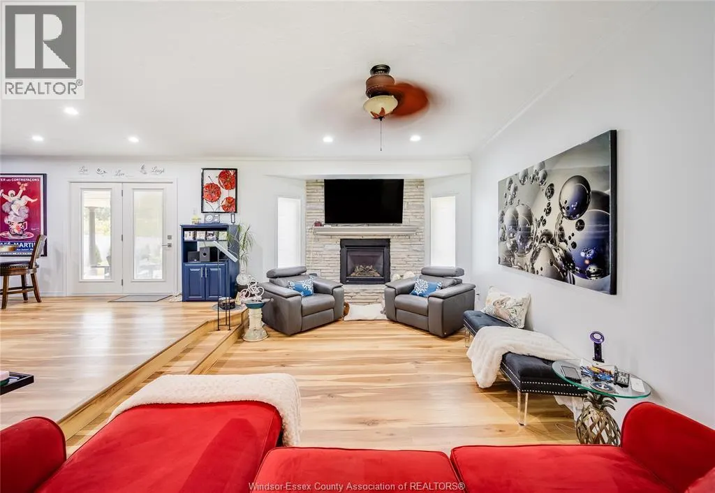 373 COUNTY RD 34 West