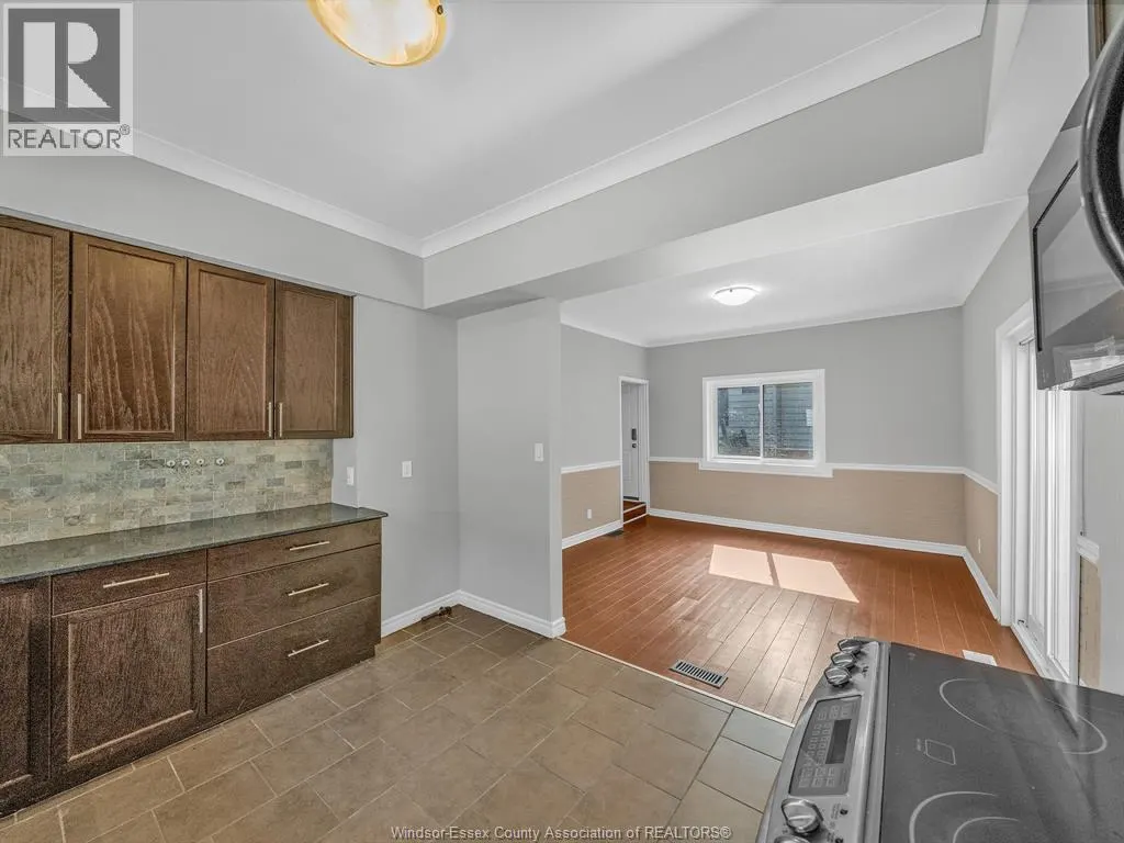 341 Parent AVENUE