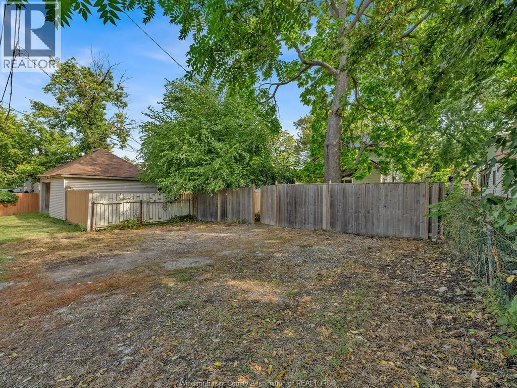 341 Parent AVENUE