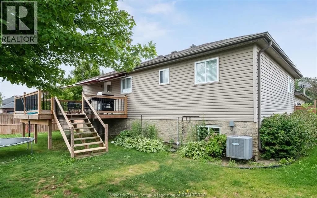 89 HAZEL CRESCENT