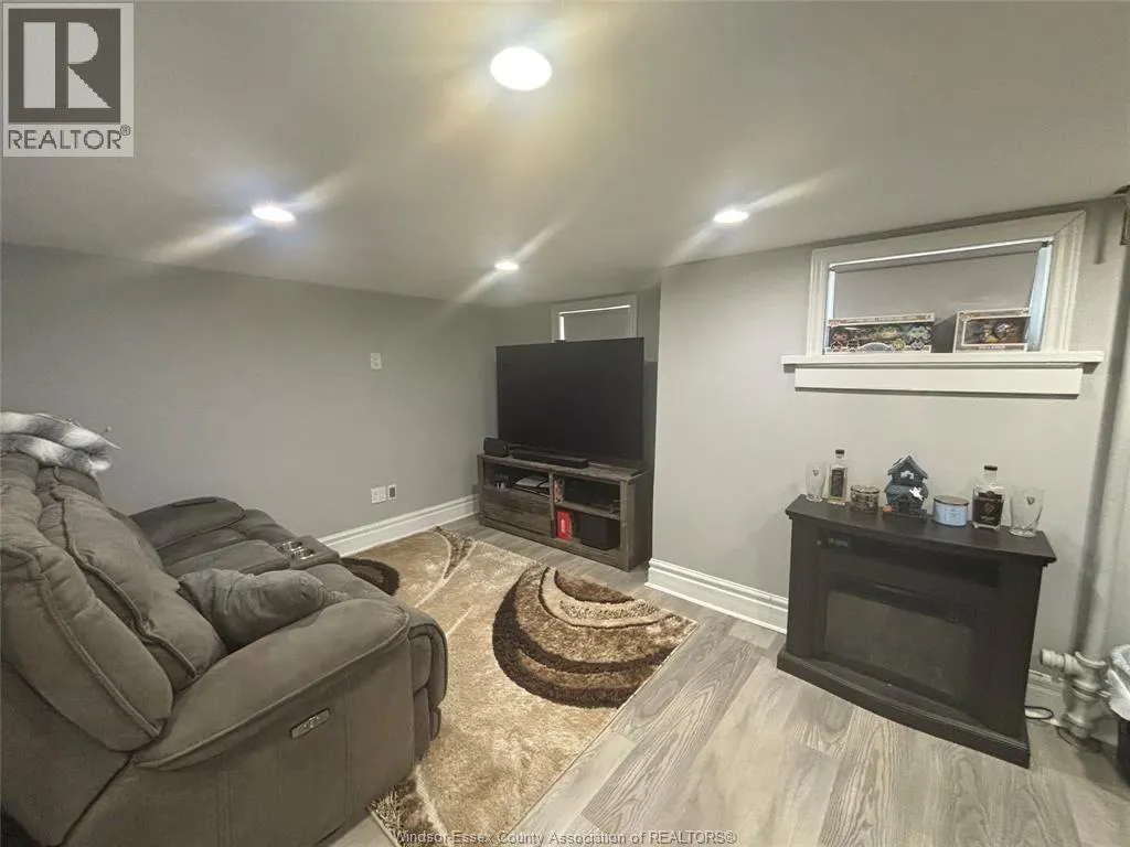2322 BYNG