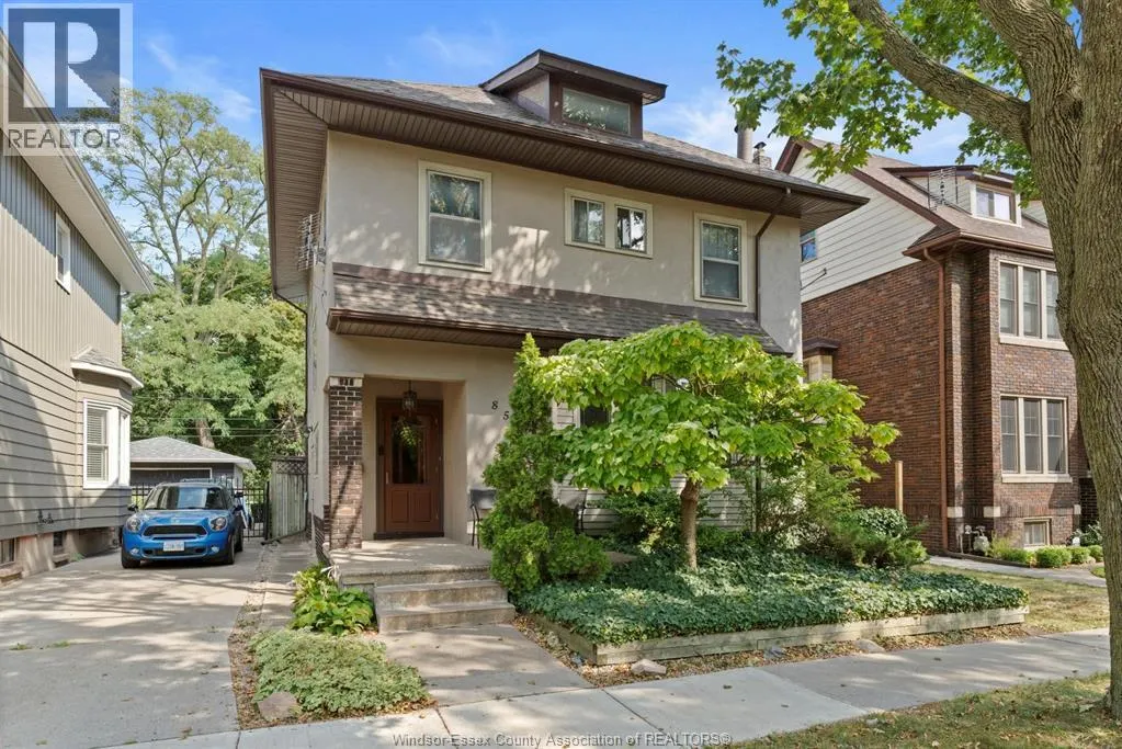858 CHILVER ROAD