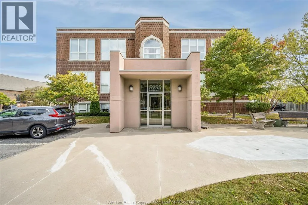 5955 ONTARIO Unit# 302