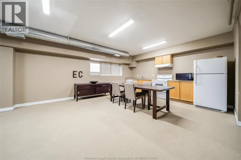 5955 ONTARIO Unit# 302