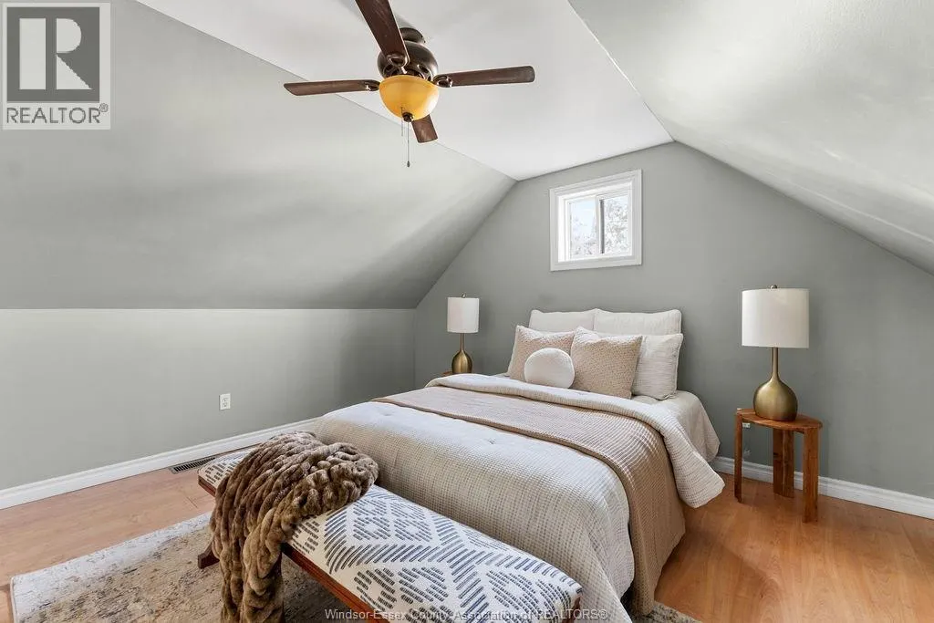 1103 LILLIAN