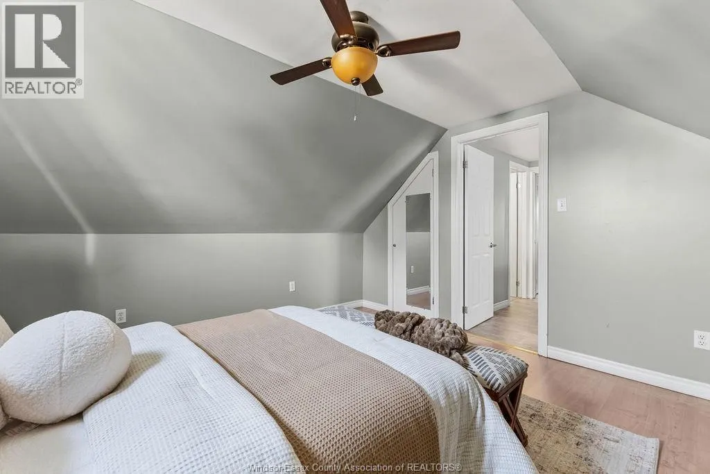 1103 LILLIAN