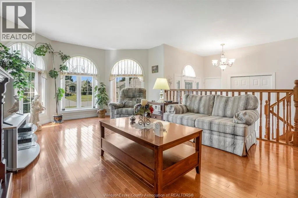106 BALMORAL