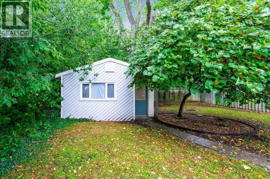 85 Sheldon AVENUE