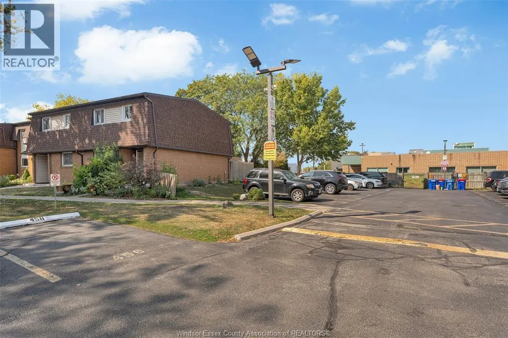 6366 THORNBERRY CRESCENT Unit# 460