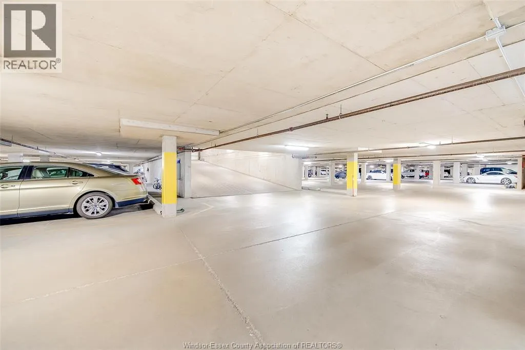 4955 RIVERSIDE DRIVE East Unit# 203
