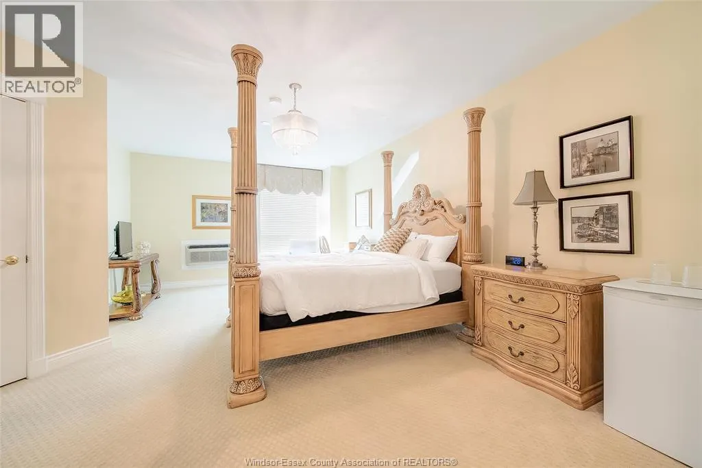 4955 RIVERSIDE DRIVE East Unit# 203