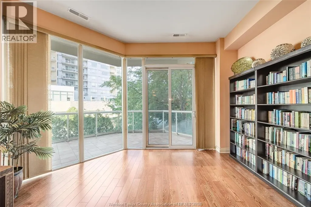 4955 RIVERSIDE DRIVE East Unit# 203