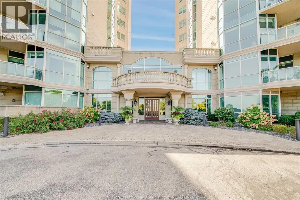 4955 RIVERSIDE DRIVE East Unit# 203
