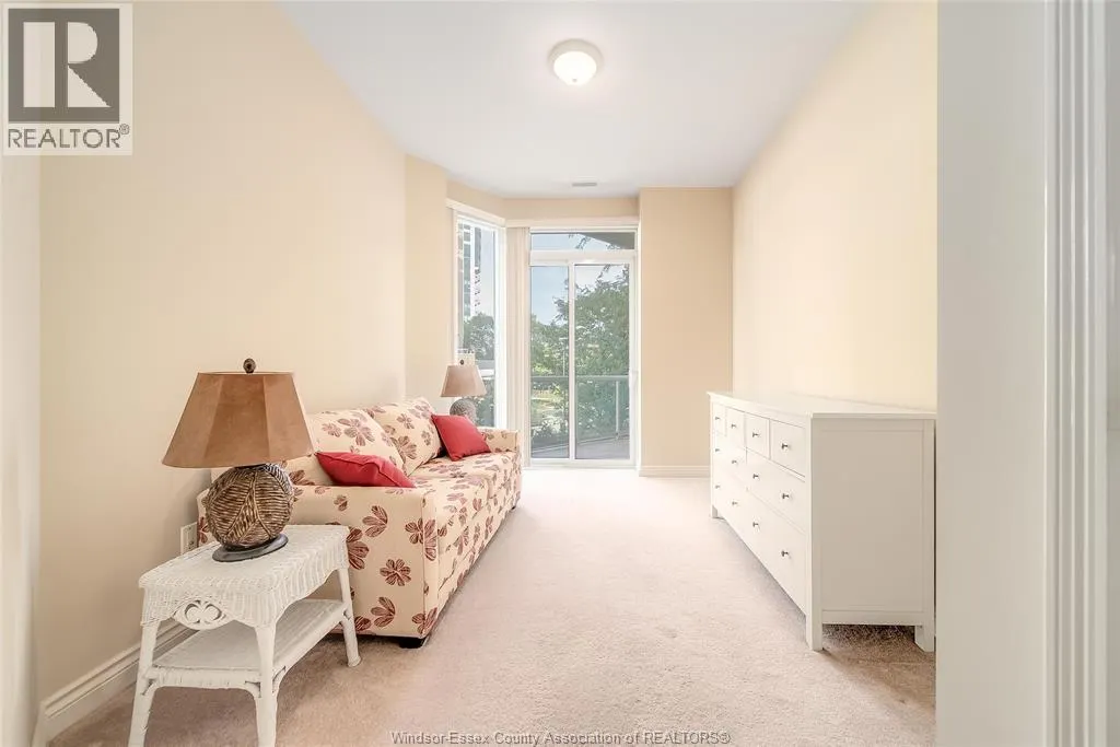 4955 RIVERSIDE DRIVE East Unit# 203