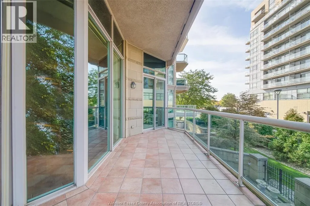 4955 RIVERSIDE DRIVE East Unit# 203