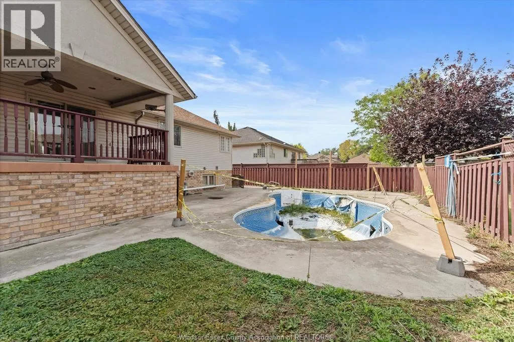 7826 SHORAIN GROVE