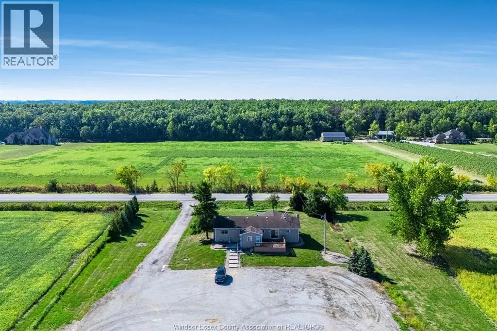 7458 County Rd 18