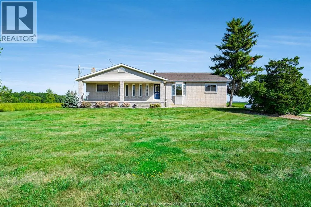 7458 County Rd 18