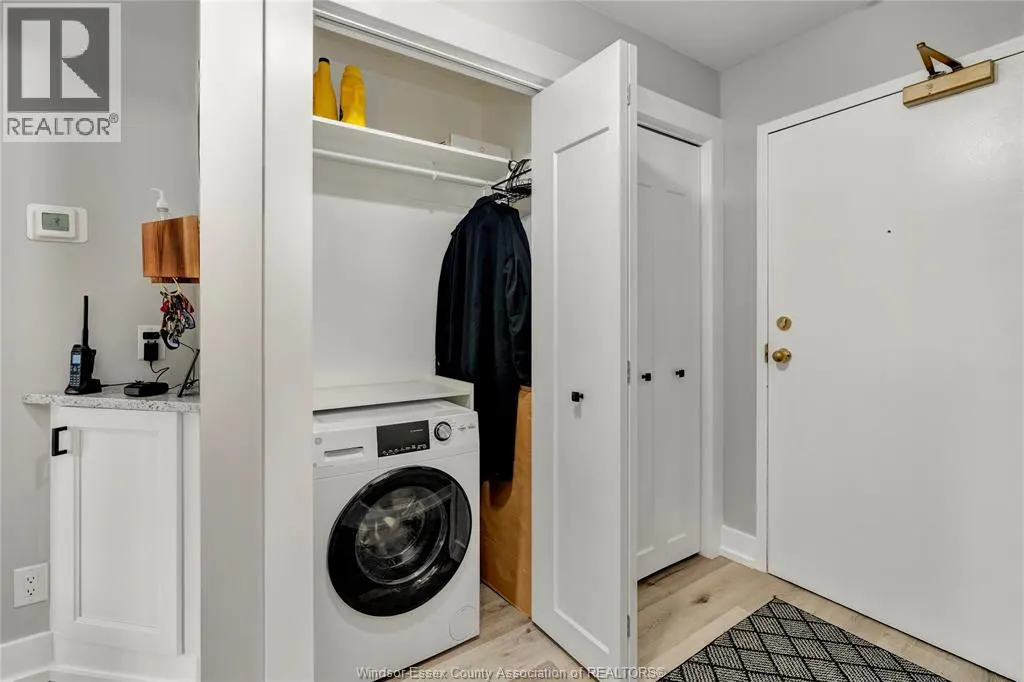 44 ROBSON Unit# 216