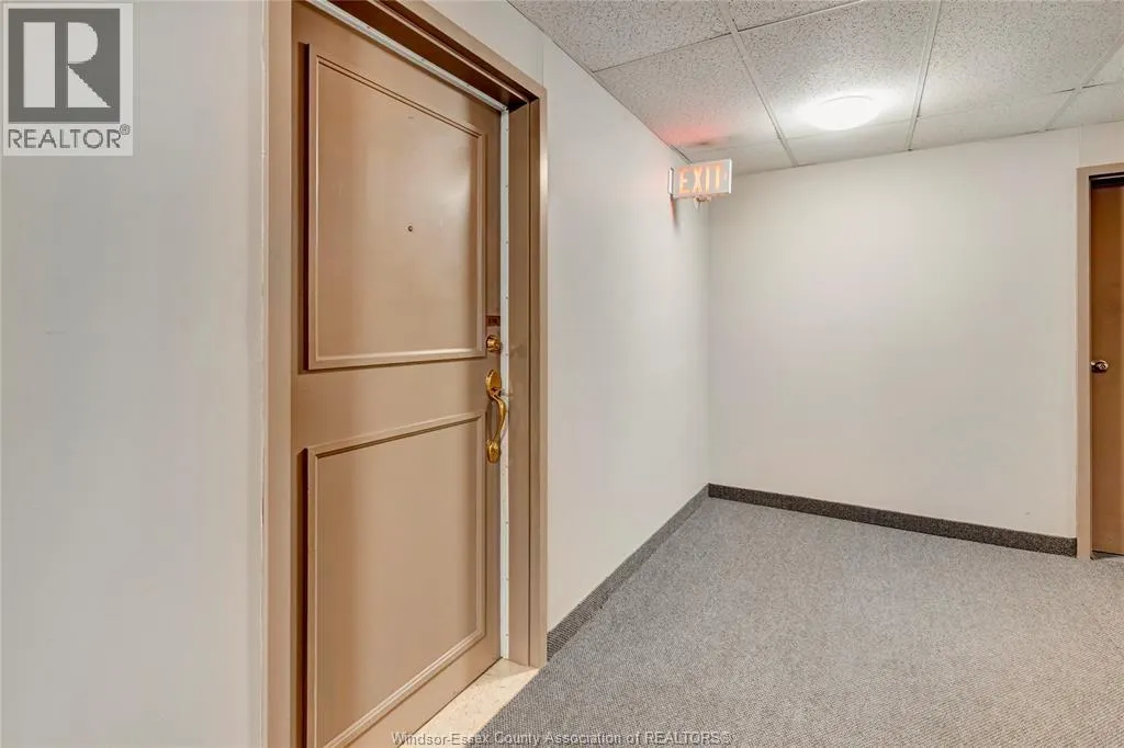 44 ROBSON Unit# 216