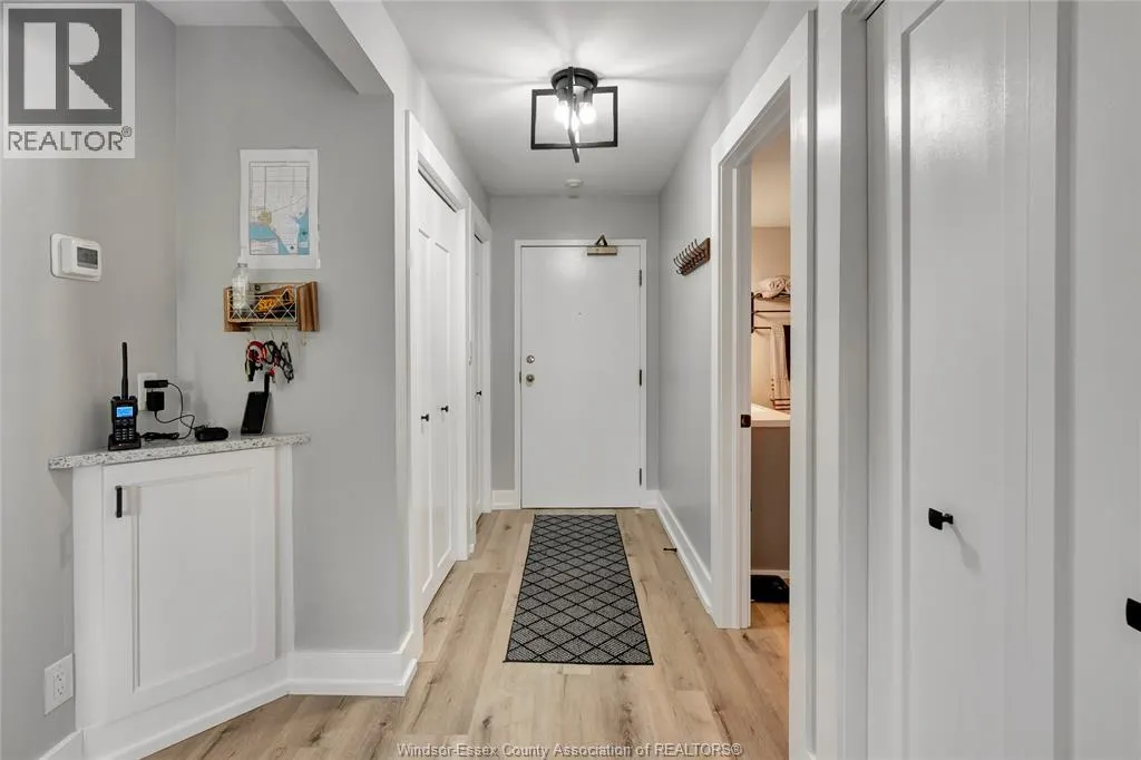 44 ROBSON Unit# 216