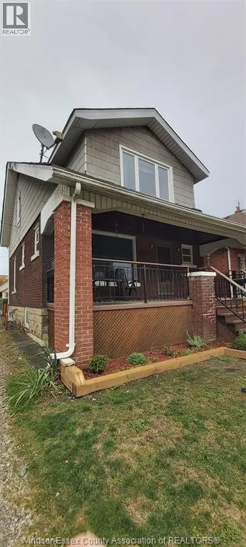 1620 DUFFERIN PLACE