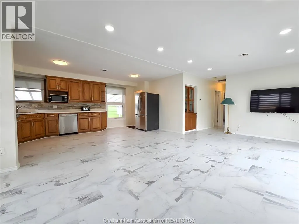 17 Glenmar AVENUE