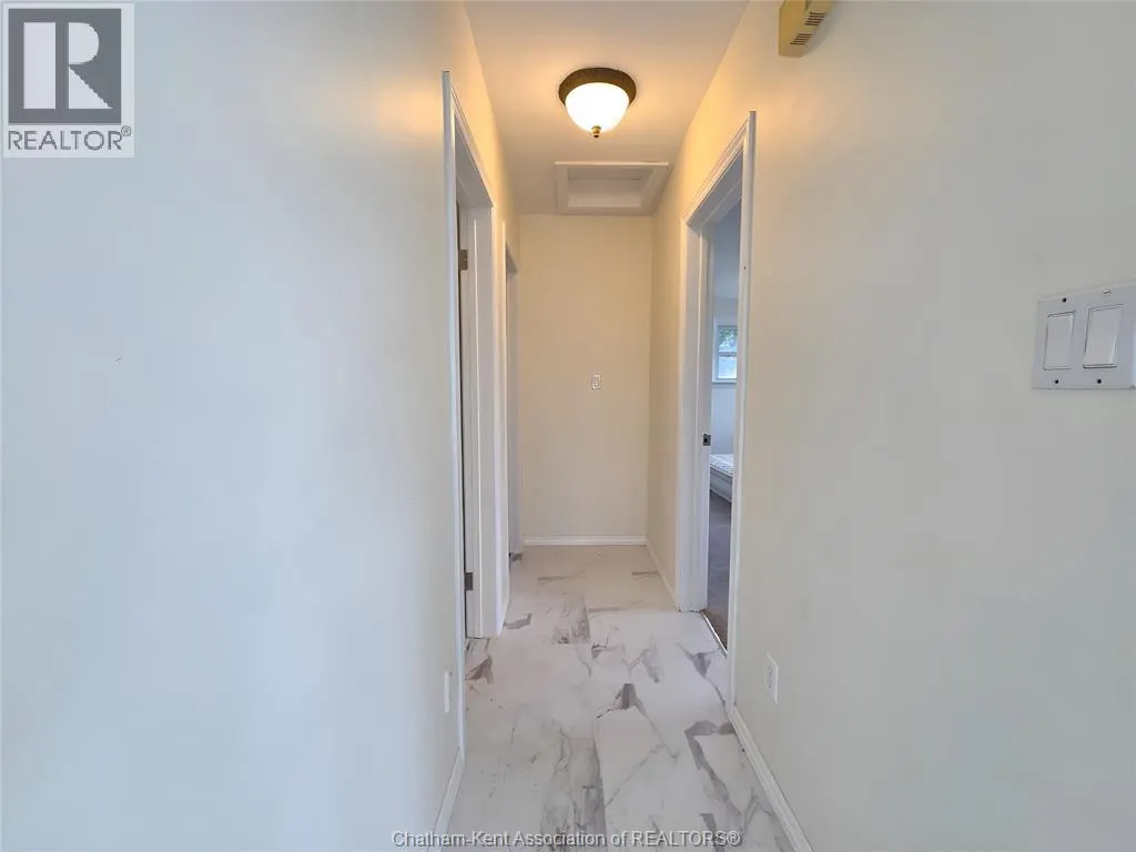 17 Glenmar AVENUE